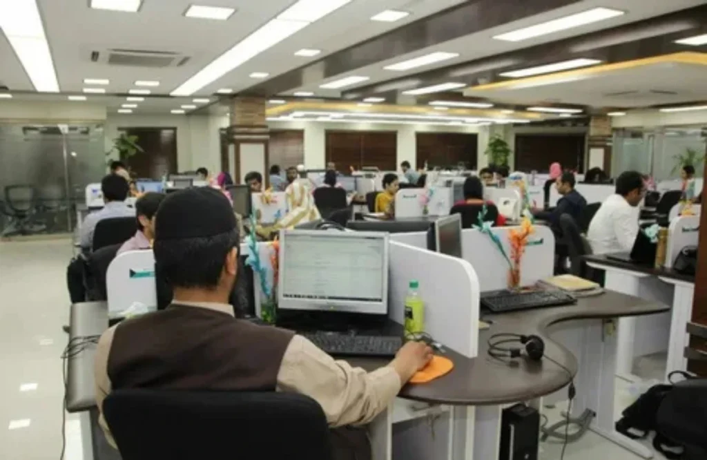 How to Turn Unhappy Customers Into Loyal Fans for Life